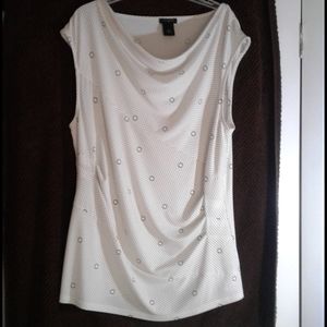 Ann Taylor sleevless pull over